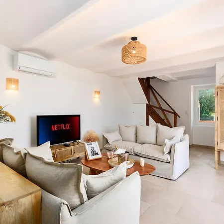 Belle Maison - Vue Sur La - Parking Prive - Cw